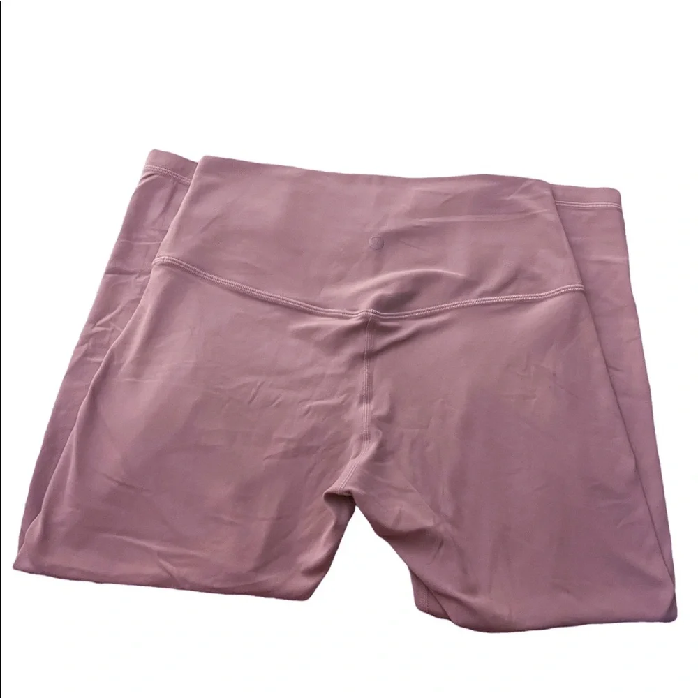 Lululemon crop aligns 21” Violet Verbena - Picture 1 of 2